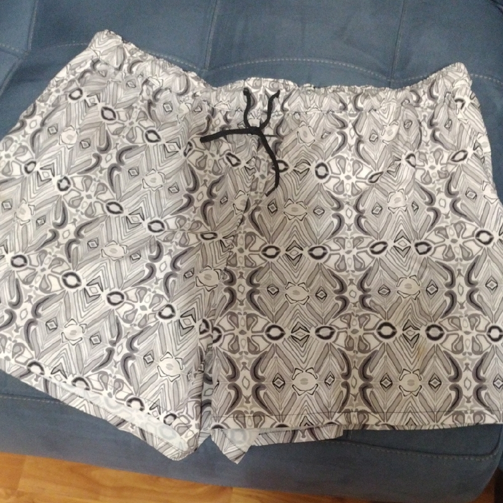Reel Legends Monochrome Geometric Women's Athletic Shorts